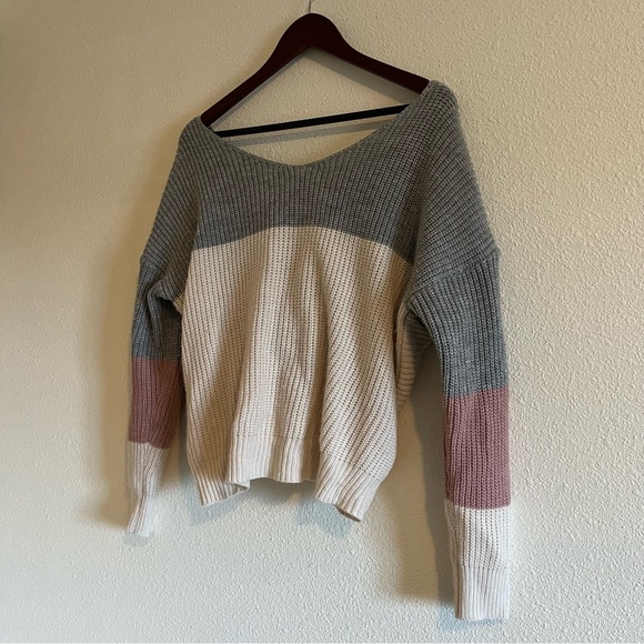 Women's Main Strip Striped Knot Back Sweater in Mauve Size Small - Picture 3 of 9